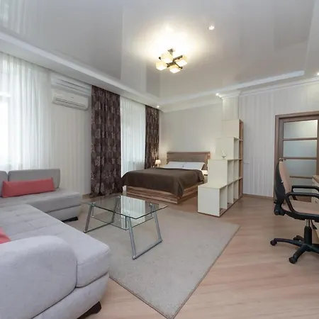 Apartment люкс класу в новому будинку в центрі